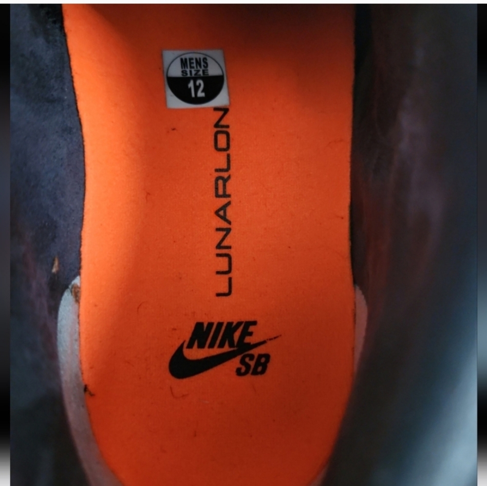Nike Stefan Janoski Shoes - Picture 8 of 9